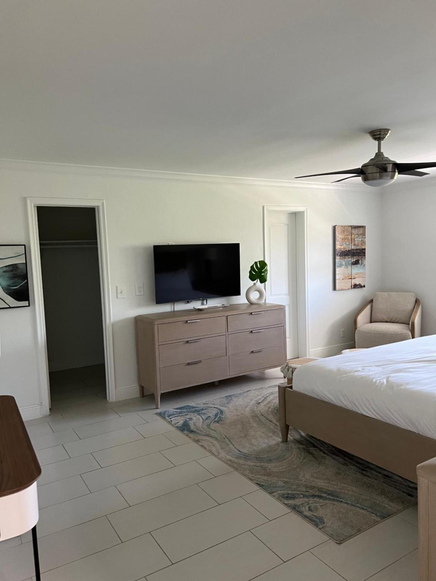 Royal Colonial Daire Boca Raton Dış mekan fotoğraf